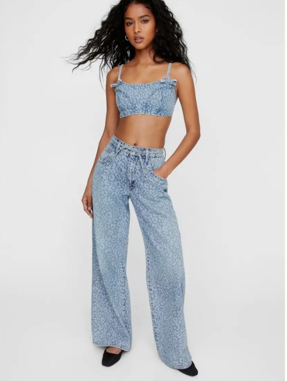 NASTY GAL Washed Leopard Print Jean Sz 6